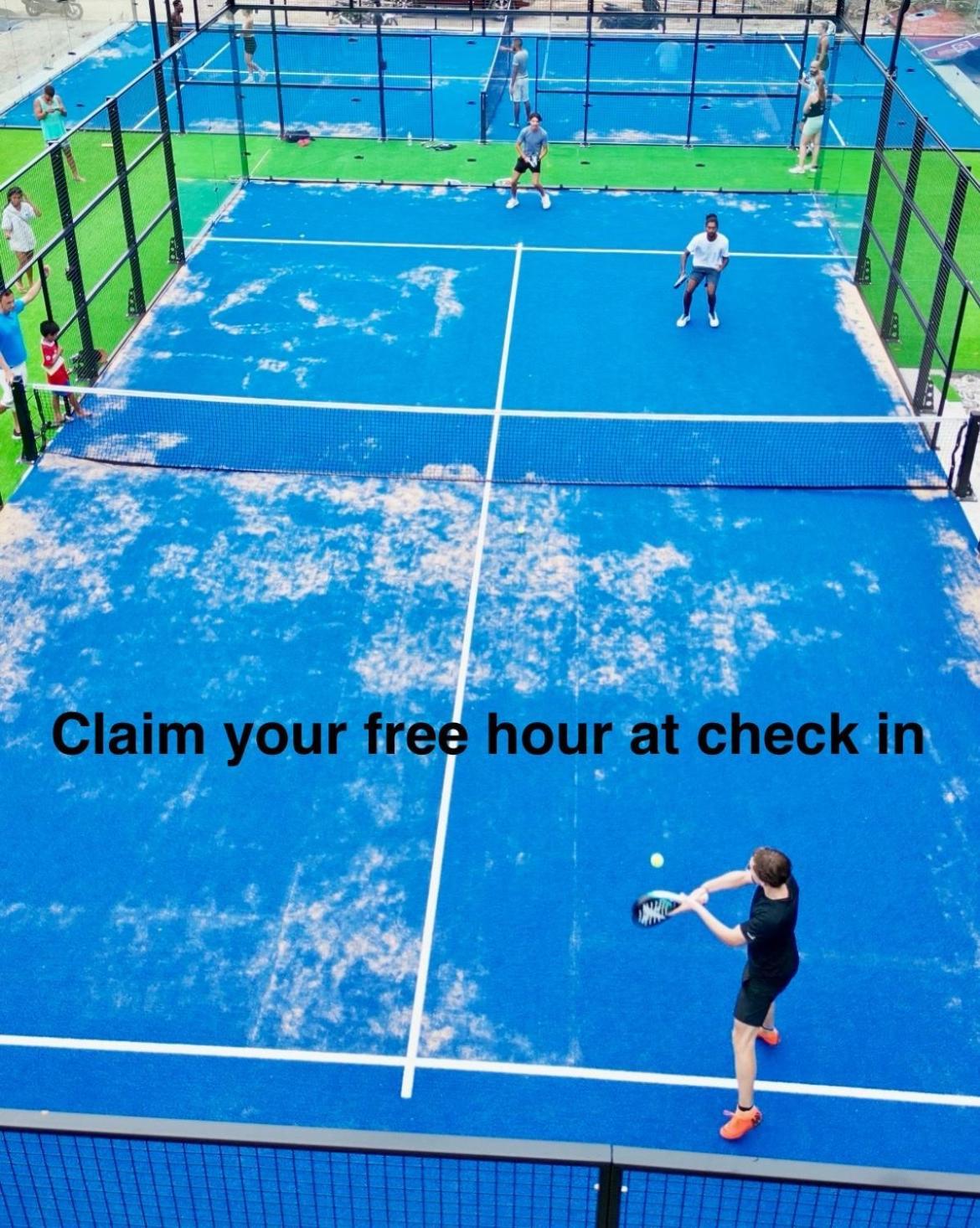 Отель Phangan Padel Club Баан Тай Экстерьер фото